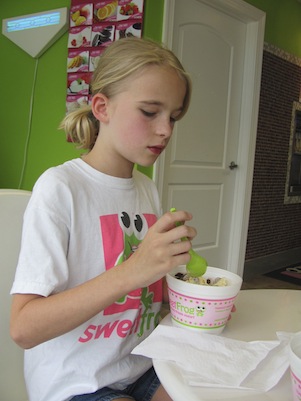 SarahSweetFrog