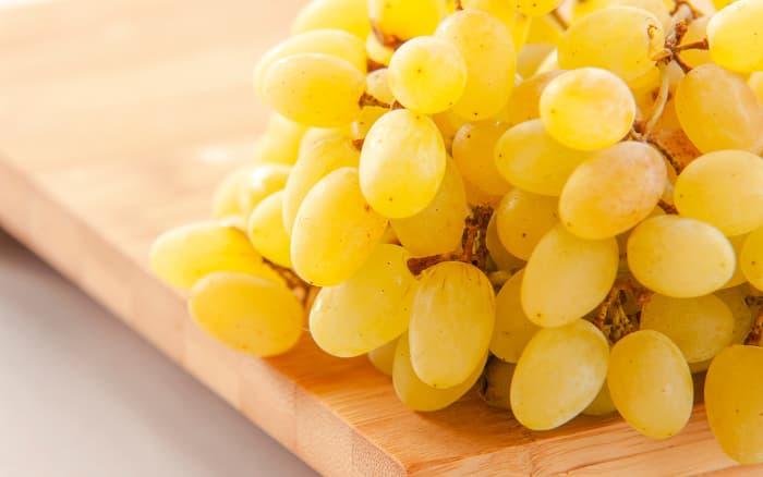 Yellow_Grapes