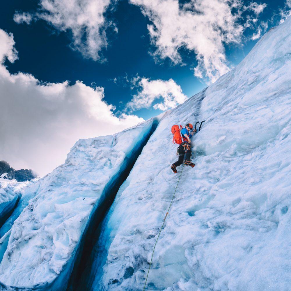 Ice_Climbing