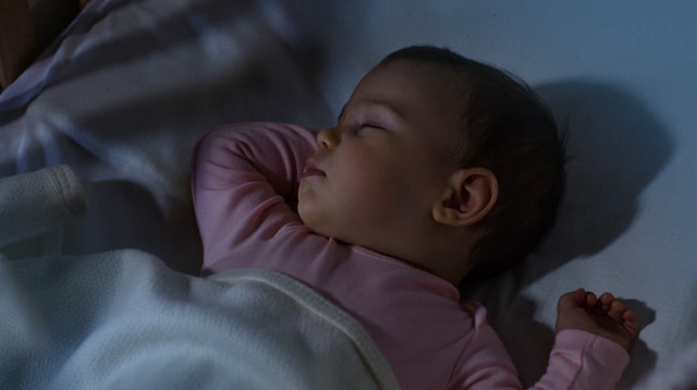 Tips for A Healthy 2-Month-Old Sleep Schedule
