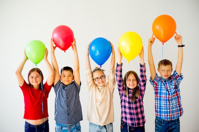 20 Hilarious Balloon Popping Games for Adults and Kids