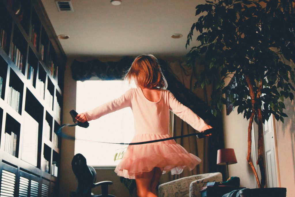 How Early Dance Education Benefits Child Development?