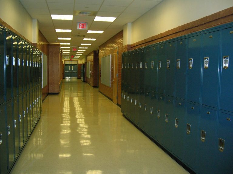 Tips for Choosing a School for Your Kids