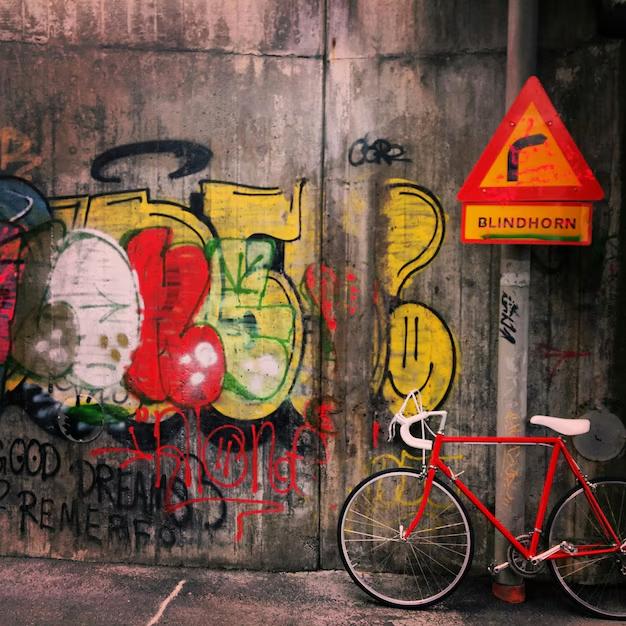 Street Art vs. Graffiti: What's the Difference?