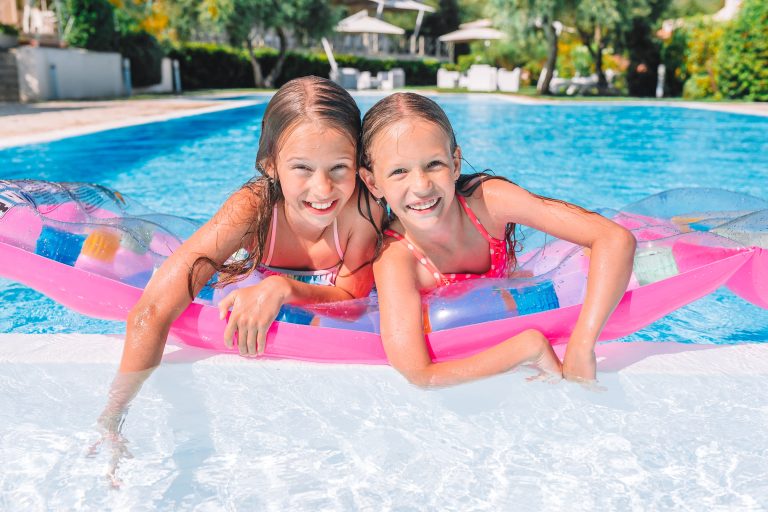 Top Tips for Choosing the Perfect Girls Swimwear for Your Summer Vacation