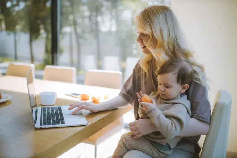 3 Tips for Moms Looking to Pursue STEM Jobs After a Long Career Break