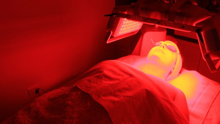 Health Benefits of Red Light Therapy