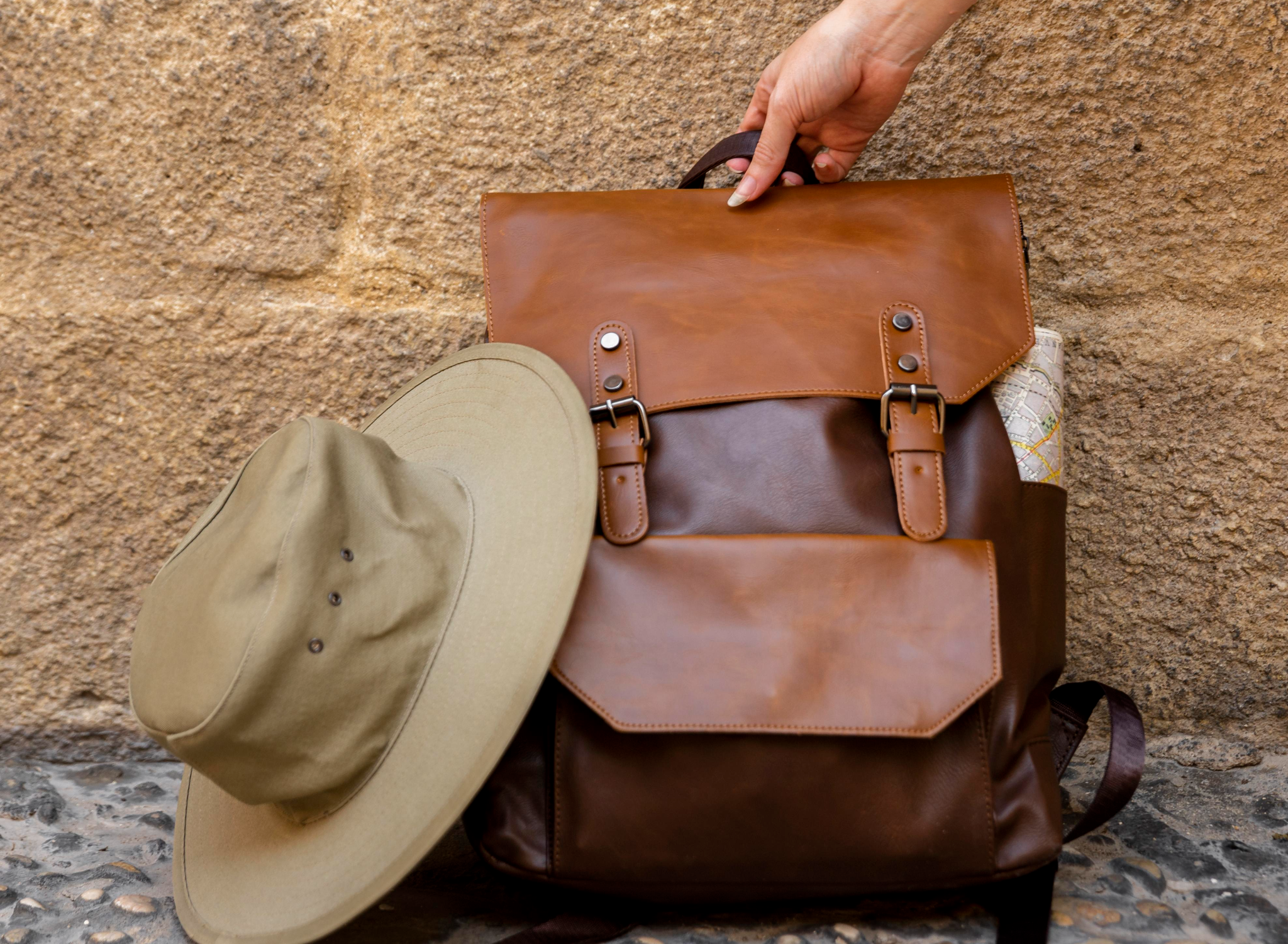 Best Universal Gifts for Teens Boys and Girls: A Carryall
