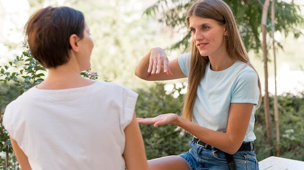 5 Signs Your Teen Might Need Therapy