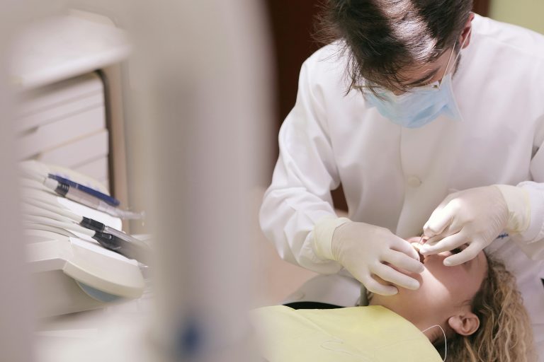 Do Intraoral Cameras Detect Cavities Sooner Than Traditional Methods?