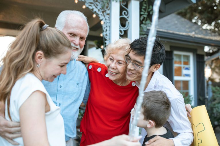Navigating the Sandwich Generation: Balancing Care for Elderly Parents and Children