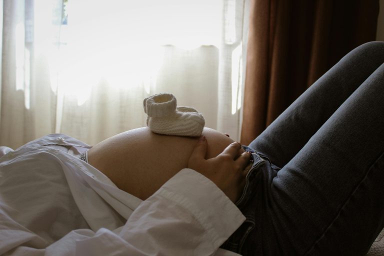 The Little Clues That Make Waiting for Baby Even More Exciting