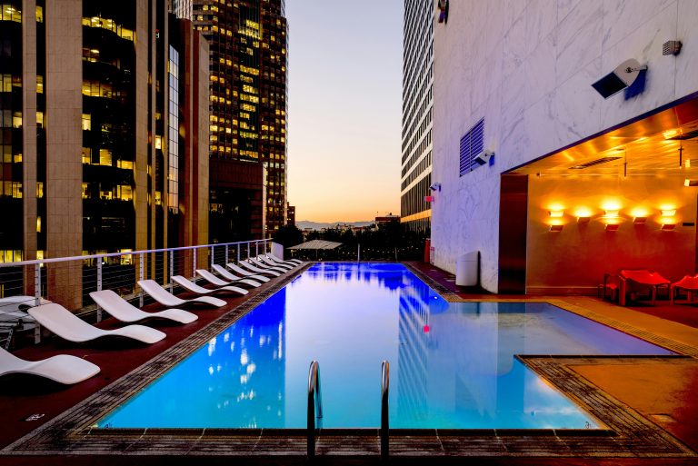 4 Tips to Create an Unforgettable Luxury Getaway