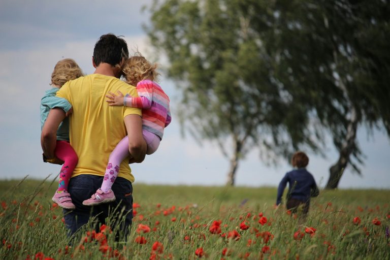 4 Parenting Challenges and Tips for Solving